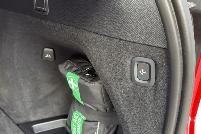 Volvo XC90 din 2024 cu 29.700 km - oferta VOL207377 - foto 29