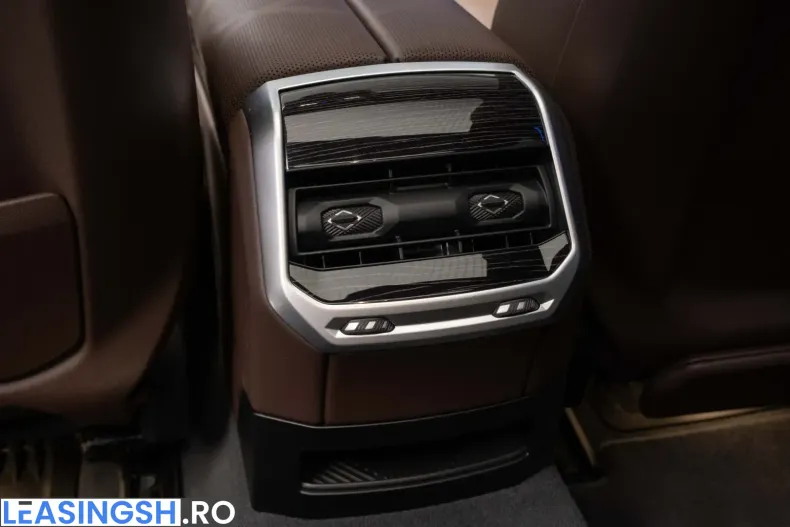 BMW 750 (Seria 7) din 2024 cu 16.500 km - oferta BMW207381 - foto 26