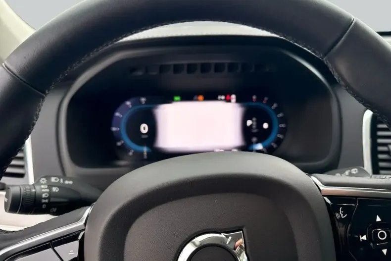 Volvo XC90 din 2024 cu 17.006 km - oferta VOL207384 - foto 13