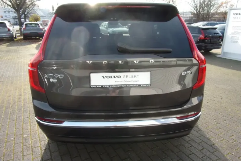 Volvo XC90 din 2024 cu 22.900 km - oferta VOL207385 - foto 7