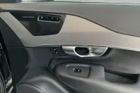 Volvo XC90 din 2024 cu 27.992 km - oferta VOL207389 - foto 20