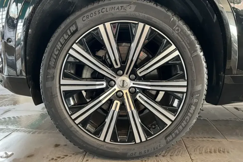 Volvo XC90 din 2024 cu 27.992 km - oferta VOL207389 - foto 27