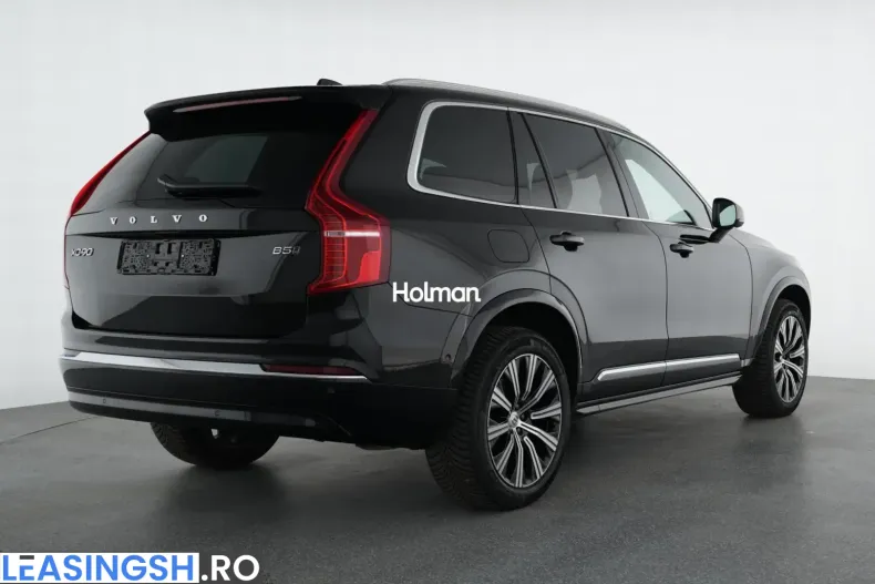 Volvo XC90 din 2024 cu 42.981 km - oferta VOL207390 - foto 2