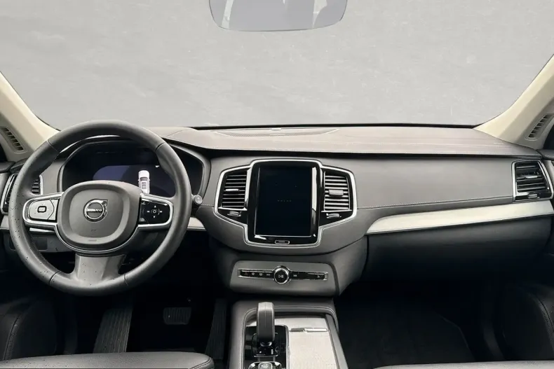 Volvo XC90 din 2024 cu 30.000 km - oferta VOL207391 - foto 6