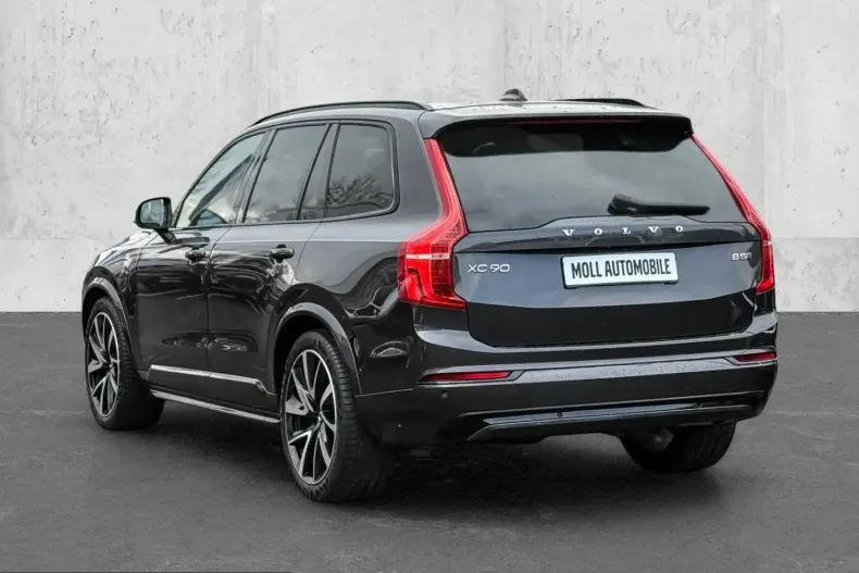 Volvo XC90 din 2024 cu 43.255 km - oferta VOL207392 - foto 2