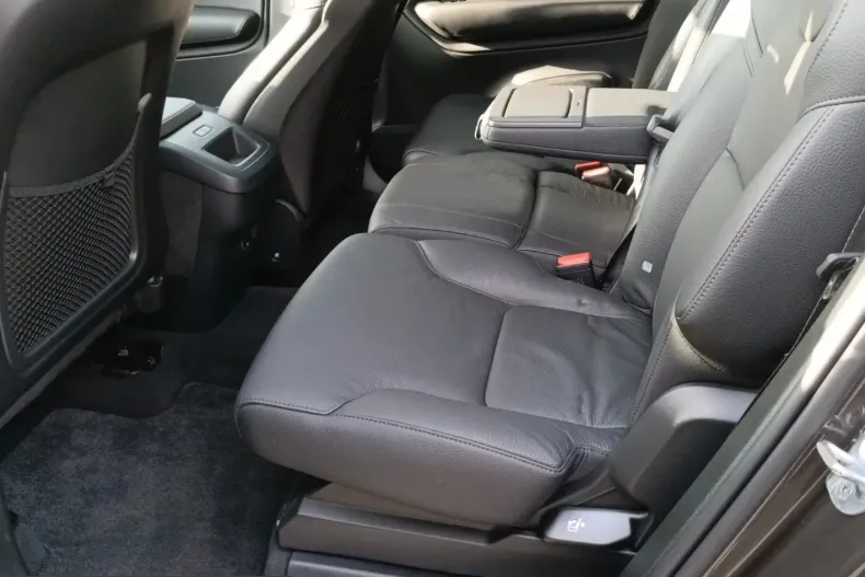 Volvo XC90 din 2024 cu 50.250 km - oferta VOL207395 - foto 9