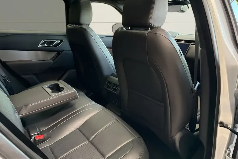 Land Rover Range Rover Velar din 2025 cu 12.500 km - oferta LAN207396 - foto 15