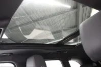 Land Rover Range Rover Velar din 2025 cu 14.100 km - oferta LAN207403 - foto 9