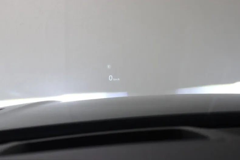 Land Rover Range Rover Velar din 2025 cu 14.100 km - oferta LAN207403 - foto 18