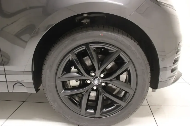 Land Rover Range Rover Velar din 2025 cu 13.090 km - oferta LAN207404 - foto 11