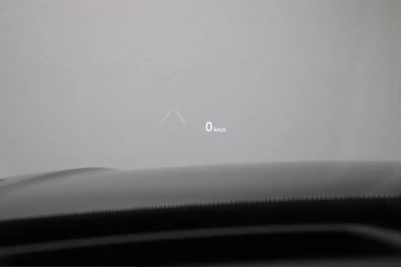 Land Rover Range Rover Velar din 2025 cu 13.090 km - oferta LAN207404 - foto 20