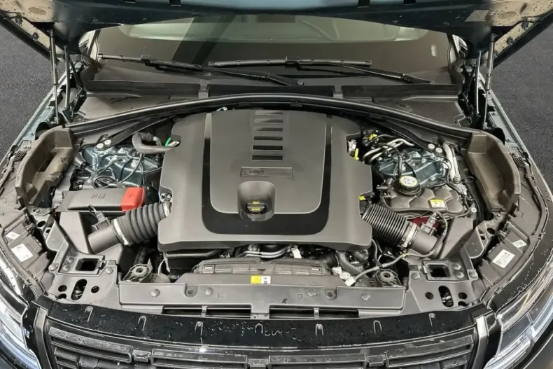 Land Rover Range Rover Velar din 2025 cu 23.756 km - oferta LAN207405 - foto 11