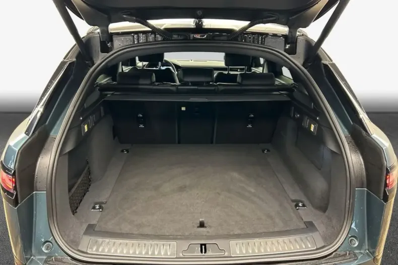 Land Rover Range Rover Velar din 2025 cu 23.756 km - oferta LAN207405 - foto 12