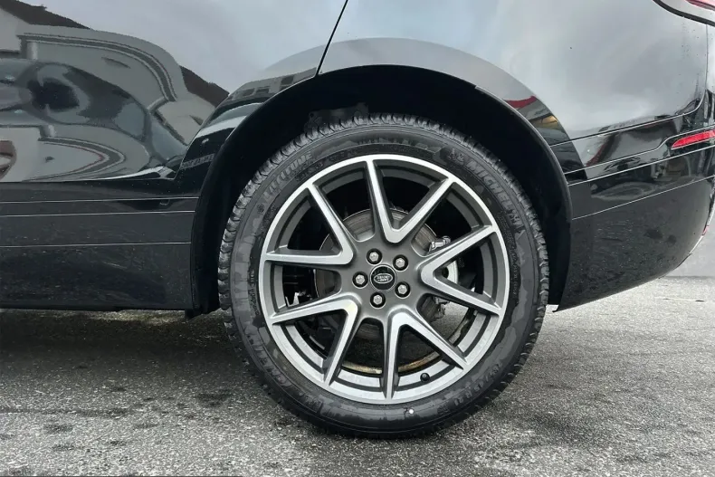 Land Rover Range Rover Velar din 2025 cu 17.800 km - oferta LAN207406 - foto 10