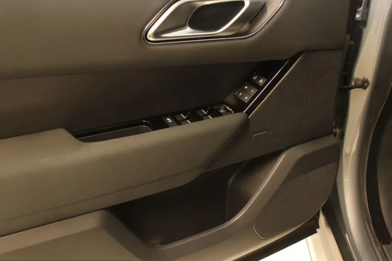 Land Rover Range Rover Velar din 2025 cu 20.000 km - oferta LAN207409 - foto 11