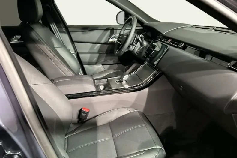 Land Rover Range Rover Velar din 2025 cu 9.000 km - oferta LAN207413 - foto 3