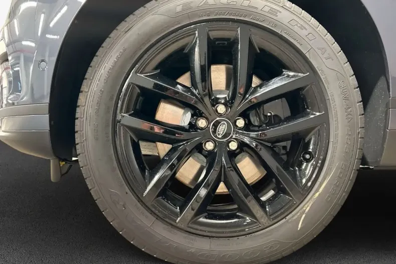 Land Rover Range Rover Velar din 2025 cu 9.000 km - oferta LAN207413 - foto 9