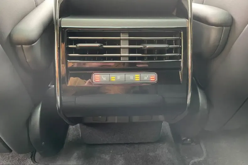 Land Rover Range Rover Sport din 2025 cu 6.950 km - oferta LAN207414 - foto 10