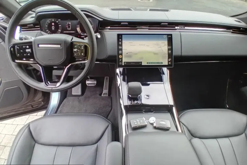 Land Rover Range Rover Sport din 2025 cu 6.950 km - oferta LAN207414 - foto 11
