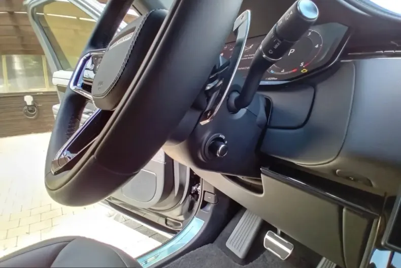 Land Rover Range Rover Sport din 2025 cu 6.950 km - oferta LAN207414 - foto 21