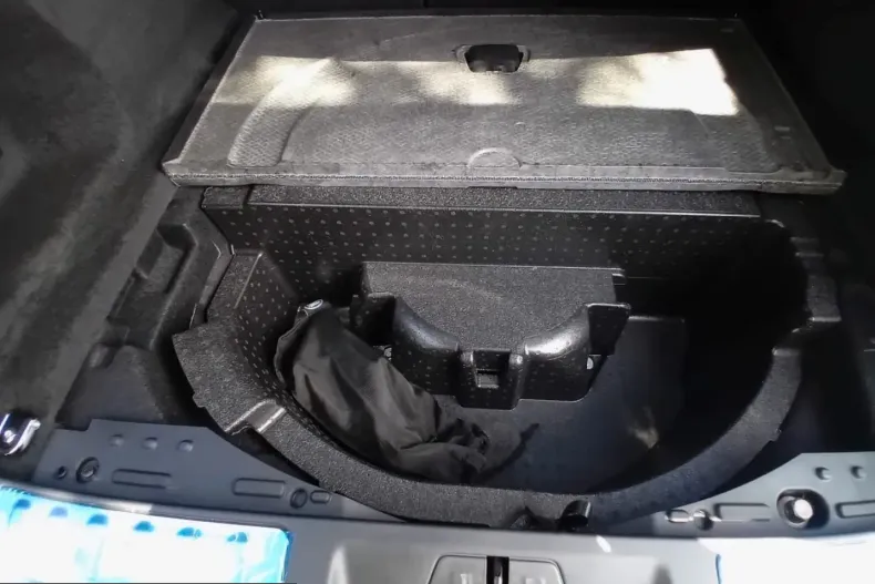 Land Rover Range Rover Sport din 2025 cu 6.950 km - oferta LAN207414 - foto 25