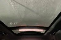 Land Rover Range Rover Velar din 2025 cu 14.067 km - oferta LAN207415 - foto 19