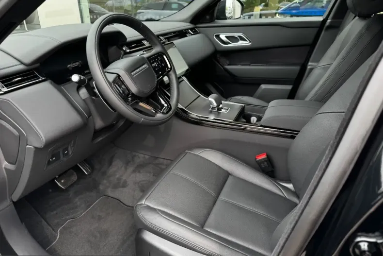 Land Rover Range Rover Velar din 2025 cu 6.000 km - oferta LAN207418 - foto 5