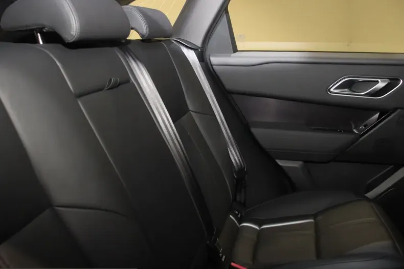 Land Rover Range Rover Velar din 2025 cu 24.990 km - oferta LAN207419 - foto 8