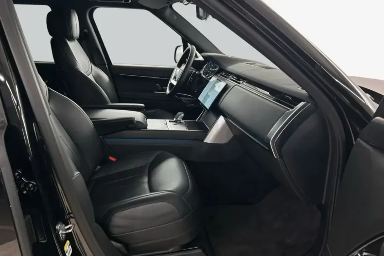 Land Rover Range Rover din 2025 cu 13.040 km - oferta LAN207422 - foto 3