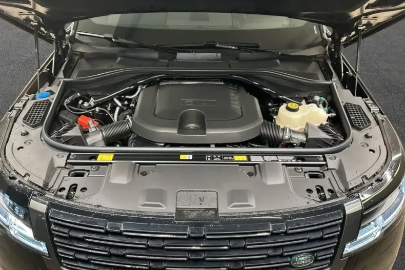 Land Rover Range Rover din 2025 cu 13.040 km - oferta LAN207422 - foto 11