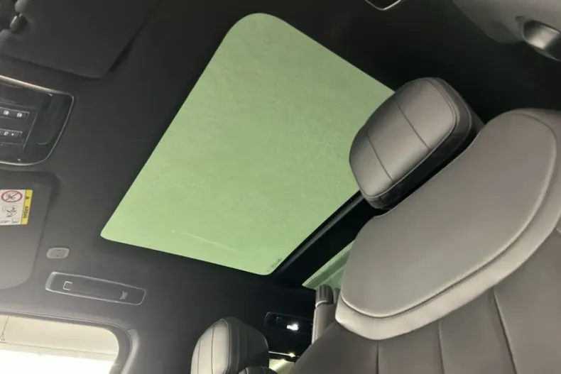 Land Rover Range Rover din 2025 cu 13.040 km - oferta LAN207422 - foto 20