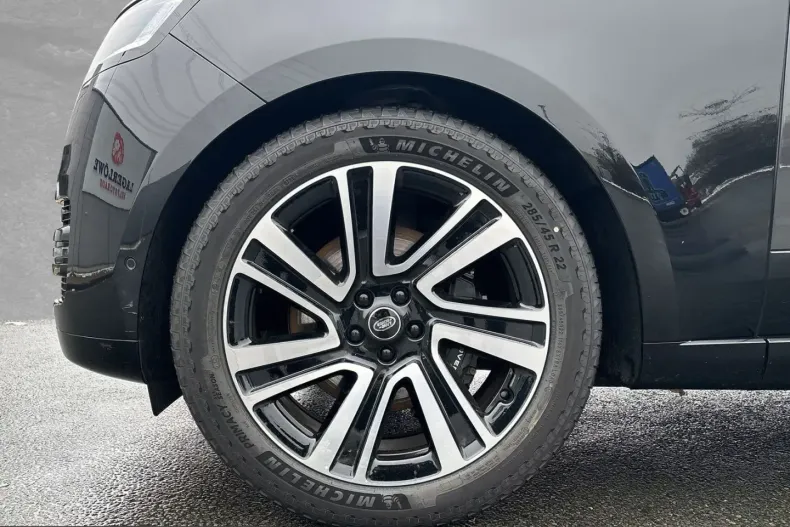 Land Rover Range Rover din 2025 cu 24.457 km - oferta LAN207423 - foto 9