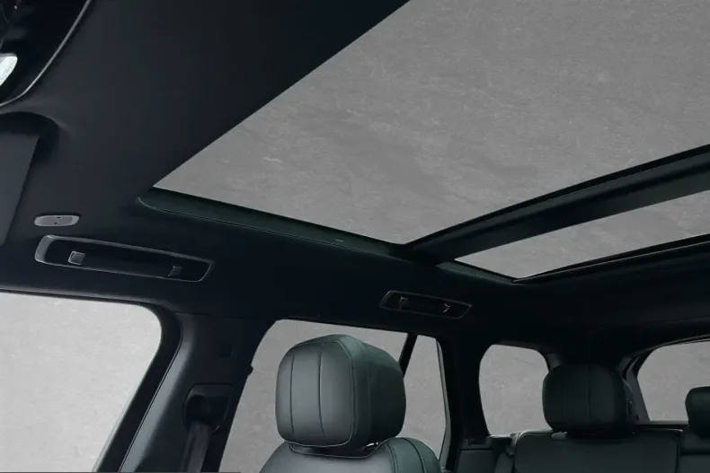 Land Rover Range Rover din 2025 cu 24.457 km - oferta LAN207423 - foto 10