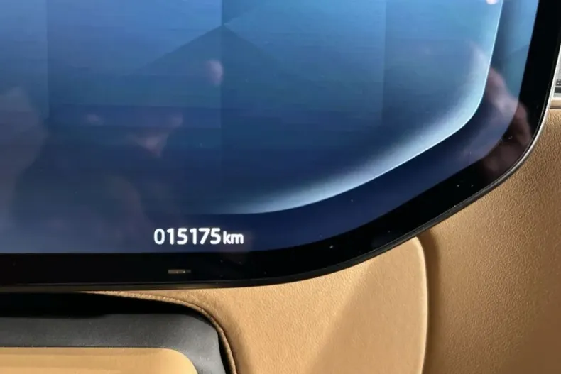 Land Rover Range Rover din 2025 cu 15.106 km - oferta LAN207424 - foto 22