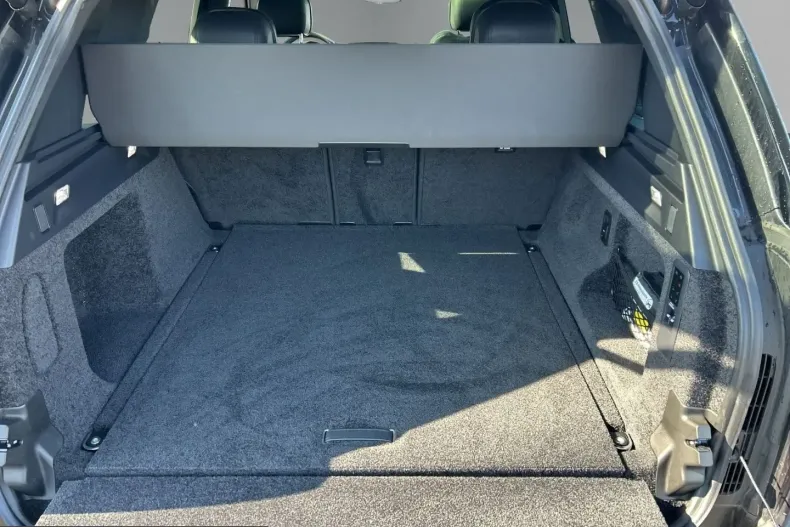 Land Rover Range Rover din 2025 cu 24.950 km - oferta LAN207430 - foto 10