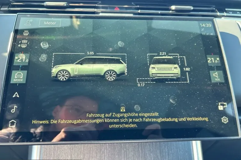 Land Rover Range Rover din 2025 cu 24.950 km - oferta LAN207430 - foto 16