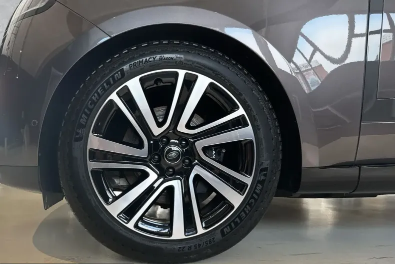 Land Rover Range Rover din 2025 cu 20.900 km - oferta LAN207431 - foto 9