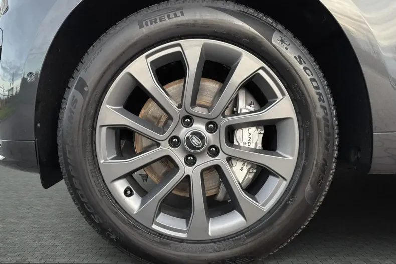 Land Rover Range Rover Sport din 2025 cu 14.872 km - oferta LAN207432 - foto 9