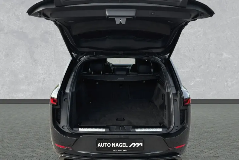 Land Rover Range Rover Sport din 2025 cu 14.872 km - oferta LAN207432 - foto 10