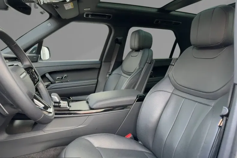 Land Rover Range Rover Sport din 2025 cu 20.286 km - oferta LAN207433 - foto 9