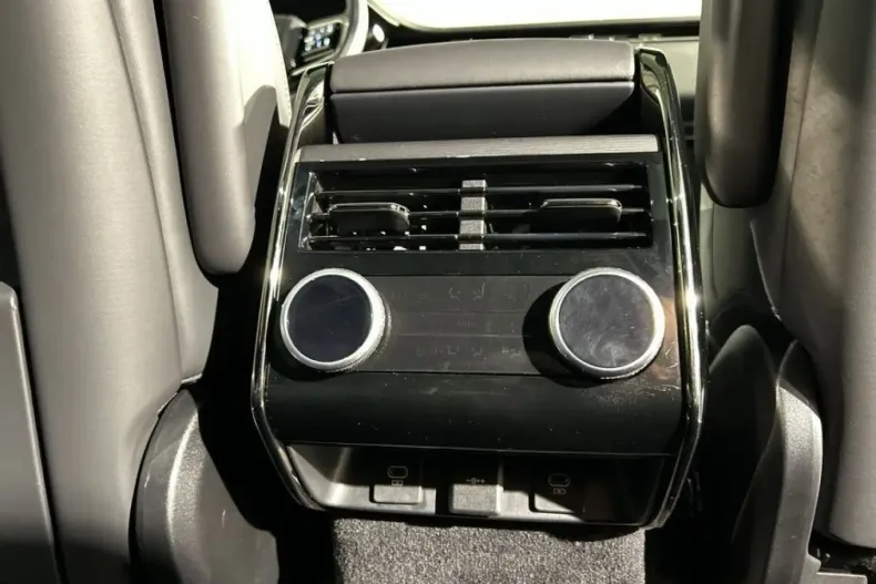 Land Rover Range Rover Sport din 2025 cu 25.164 km - oferta LAN207435 - foto 18