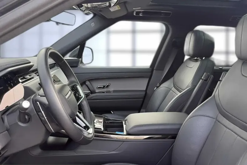 Land Rover Range Rover Sport din 2025 cu 3.957 km - oferta LAN207437 - foto 7