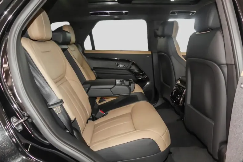 Land Rover Range Rover Sport din 2025 cu 5.000 km - oferta LAN207439 - foto 5