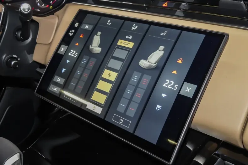 Land Rover Range Rover Sport din 2025 cu 5.000 km - oferta LAN207439 - foto 12