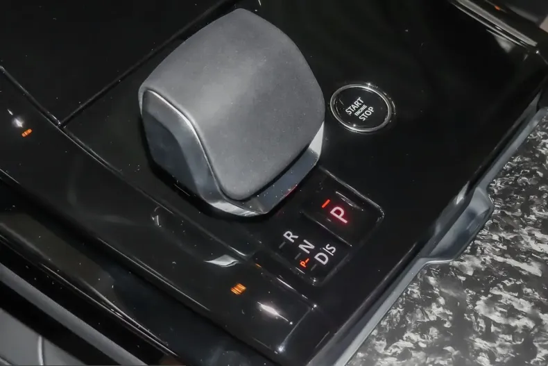 Land Rover Range Rover Sport din 2025 cu 5.000 km - oferta LAN207439 - foto 16