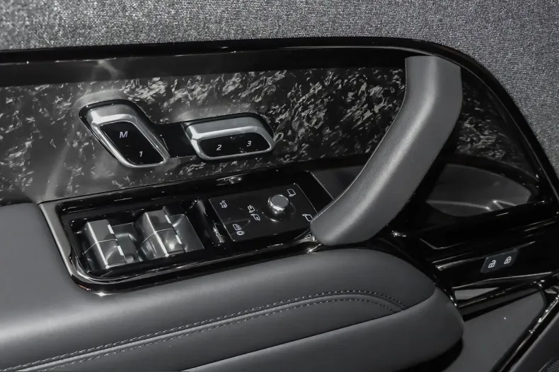 Land Rover Range Rover Sport din 2025 cu 5.000 km - oferta LAN207439 - foto 17