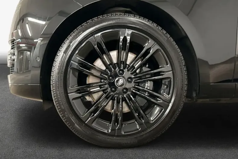 Land Rover Range Rover din 2025 cu 24.659 km - oferta LAN207444 - foto 9