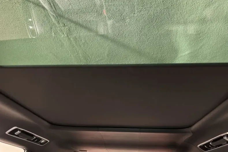 Land Rover Range Rover din 2025 cu 24.659 km - oferta LAN207444 - foto 22