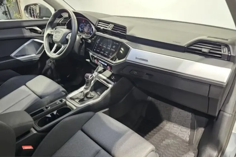 Audi Q3 din 2024 cu 25.430 km - oferta AUD207449 - foto 18