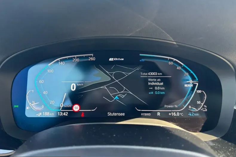 BMW 530 (Seria 5) din 2023 cu 43.090 km - oferta BMW207453 - foto 11